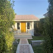 Chic Laguna Cottage