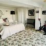 Holly Hill Chalet