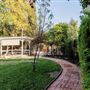 Beautiful Villa with a beautiful backyard on a large lot