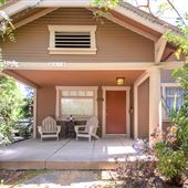 Charming Hollywood Bungalow