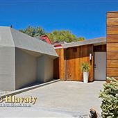 The Lautner Compound