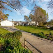 Farmhouse in Vista