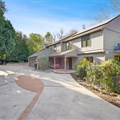 SECLUDED FOREST FEEL TENNIS COURT HOME