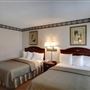 Studio City Court Yard Hotel