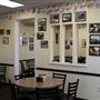 Breezy's Wings and Wheels Cafe
