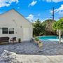 Single Family Residence With Pool