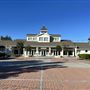 Crestmore Manor