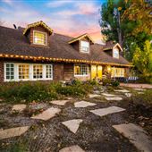 Luxury Malibu Cottage, Heated Pool, Sauna, Gym