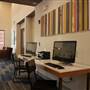 Holiday Inn Express & Suites