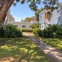 Park La Brea Community