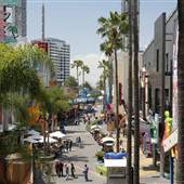 Universal Studios Hollywood - Balconies & Stairways throughout park