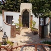 Woodland Hills Architectural Gem