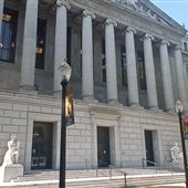 Stanley Mosk Library and Courts Building