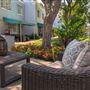 Park La Brea Community