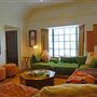 Cottage Style Vintage House est. 1926 with Pool & Spa