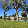 Crestmore Manor