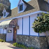 Comedy Chateau