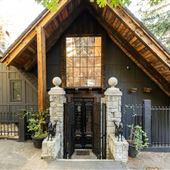 Holly Hill Chalet