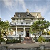 Madrona Hotel