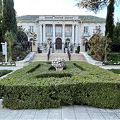 Windsor Square Neighborhood