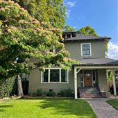 1905 American Foursquare Craftsman Home in HPOZ