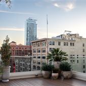 Savanna Rooftop