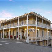 Hotel Leger Restaurant & Saloon