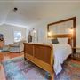 Sand Rock Farm Lodging + Events