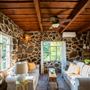 Stone's Throw Cottage