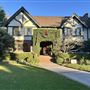 Windsor Square Neighborhood