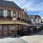 Universal Studios Hollywood - Themed Streets & Parisian Courtyard