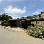 Rustic mid-century home in Nichols Canyon
