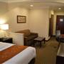 Holiday Inn Express & Suites