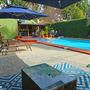 Cottage Style Vintage House est. 1926 with Pool & Spa