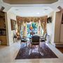 Cinematic LA Estate W/Gardens, Pool & Grand Stairs