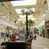 Westfield Fashion Square
