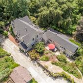 Sand Rock Farm Lodging + Events