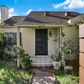 Single Family Residence With Pool