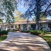Walnut Acres Ranch Yard & Kitchen Beauty