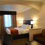 Holiday Inn Express & Suites
