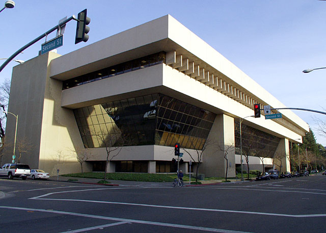 Locations Hub - Justice Joseph A Rattigan Building - Department of ...