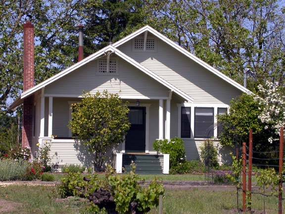 Olivet Grange Vineyard (12/31/2003)