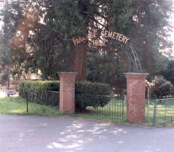 Paradise Cemetery (12/31/2003)