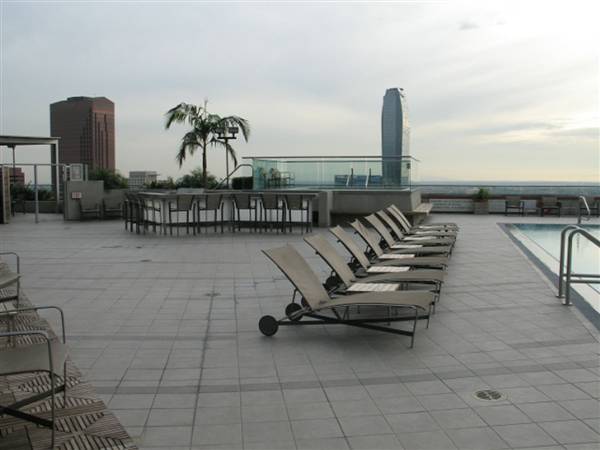 1100 Wilshire (1/27/2010 - Credits: John Grant)