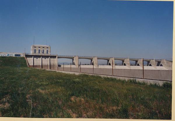 Sepulveda Dam (12/31/2003)