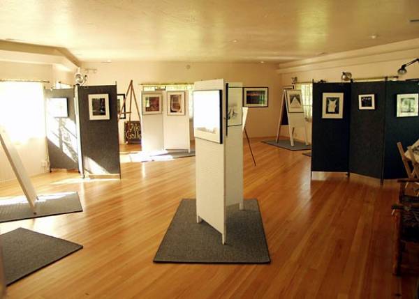 Tallac Historic Site / Valhalla Estate & Great Hall / Heller Estate / Boathouse Theatre (12/31/2003)