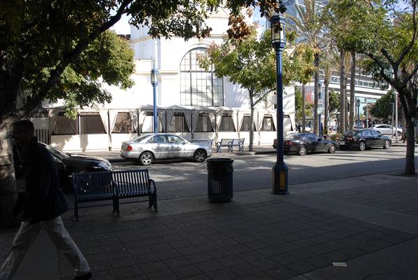 Westwood Village - Broxton Ave. (South) (11/30/2010 - Credits: Errol Reichow)