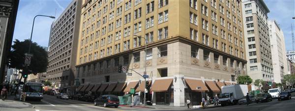 7th St. and Spring St. (9/1/2010 - Credits: Lindsay Mizrahi)