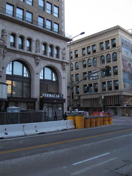 Broadway (9/1/2010 - Credits: Lindsay Mizrahi)