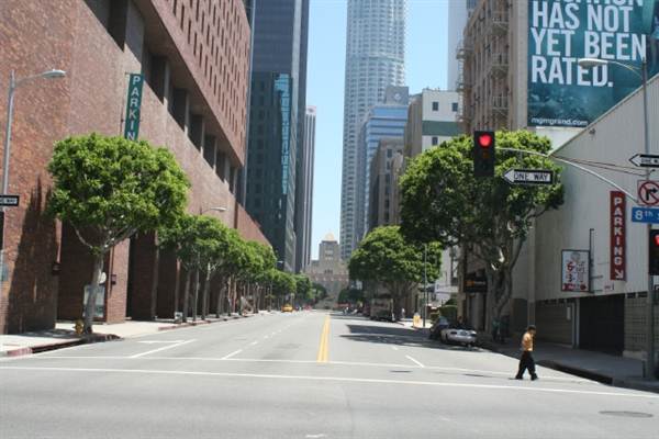 8th St. and Hope St. (9/1/2010 - Credits: Lindsay Mizrahi)